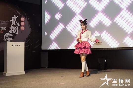 二次元舞蹈表演